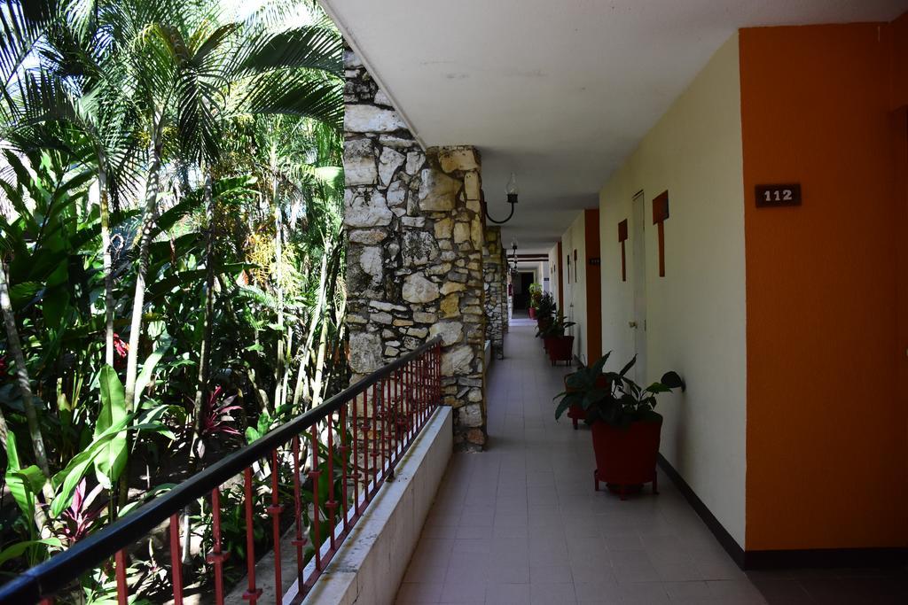Hotel Plaza Palenque Εξωτερικό φωτογραφία
